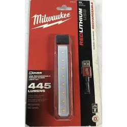 Milwaukee Redlithium USB Rover Pocket Flood Light 445 Lumens 2112-21