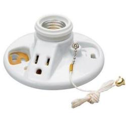 Pass and Seymour Meduim Base Lampholder with 15a 125v Grounding Receptacle 288