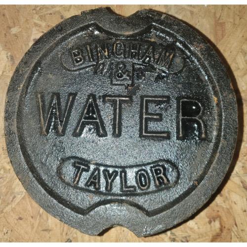 Bingham and Taylor Water Lid for 5-1/4in Curb Box N/A