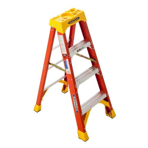 Fiberglass 4ft 300lb Step Ladder Red 6204  30404