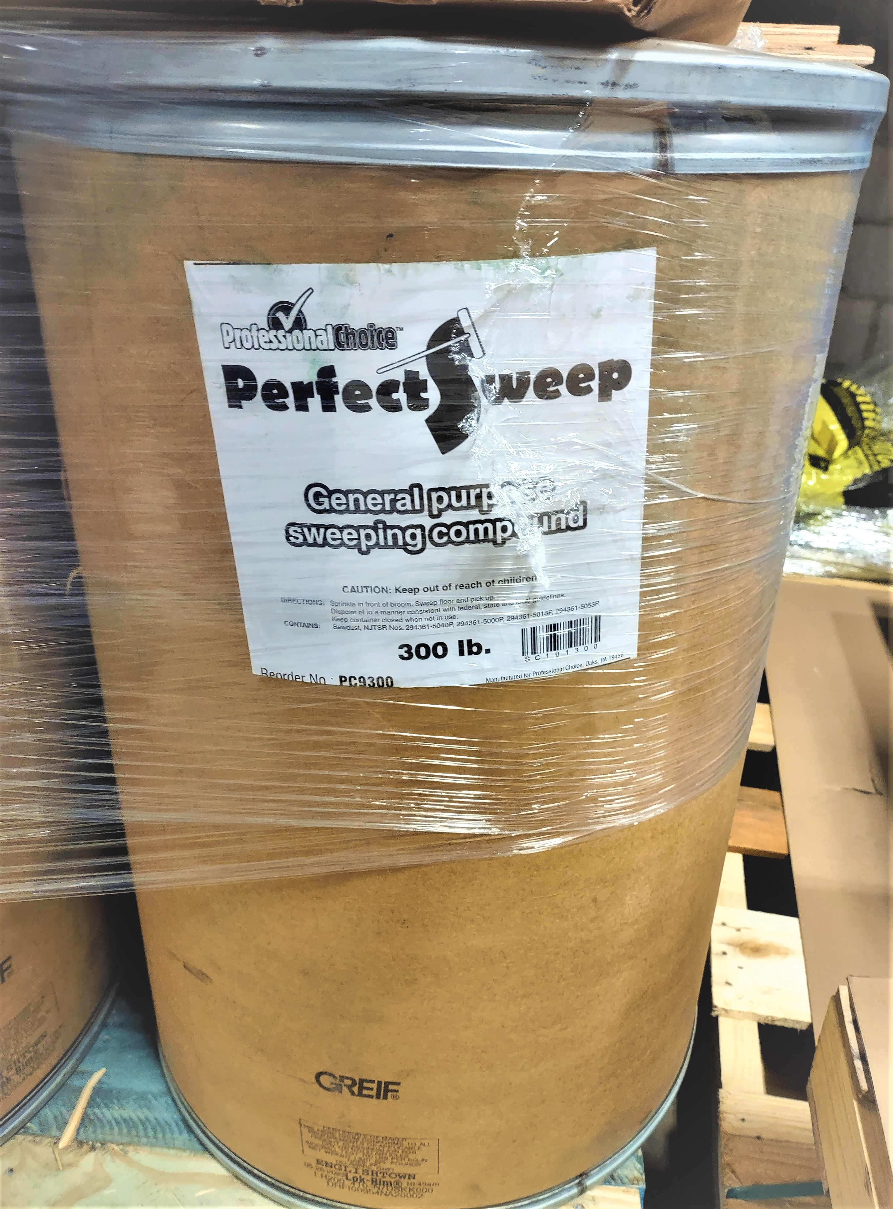 Oil Dri 300lb Mighty Sweep Green General Purpose Based Floor Sweeping Compound Drum L91300mg Replaces Perfect Pc9300 A Louis Supply